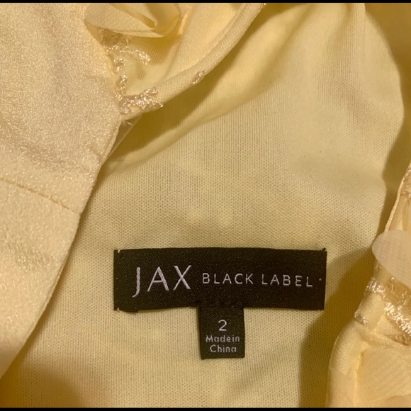 NWT Jax Black Label size 2, 3D floral yellow! - Picture 5 of 7